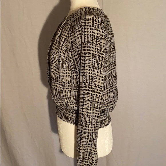 FOREVER 21 career blouse - Picture 4 of 6